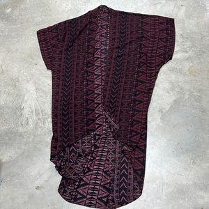 Final Touch brand Maroon w/ black design Shaw‎ / Size S / E-64